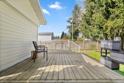 Swimming Pool Photo of 23 31313 Livingstone Avenue, Abbotsford, BC