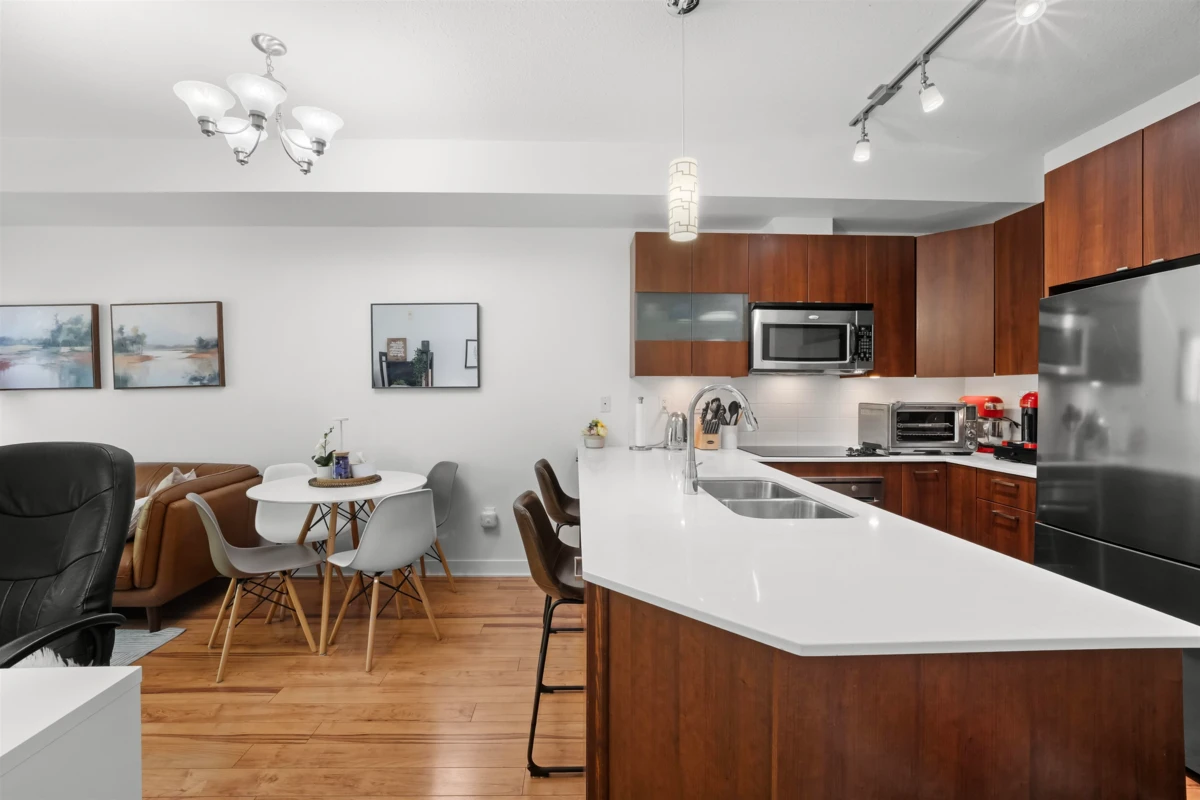 Dining Area Photo of 203 13321 102a Avenue, Surrey, BC