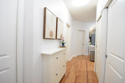 Guest Bathroom Photo of 203 13321 102a Avenue, Surrey, BC