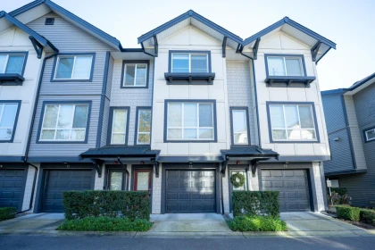 Powder Room Photo of 72 8570 204 Street, Langley, BC