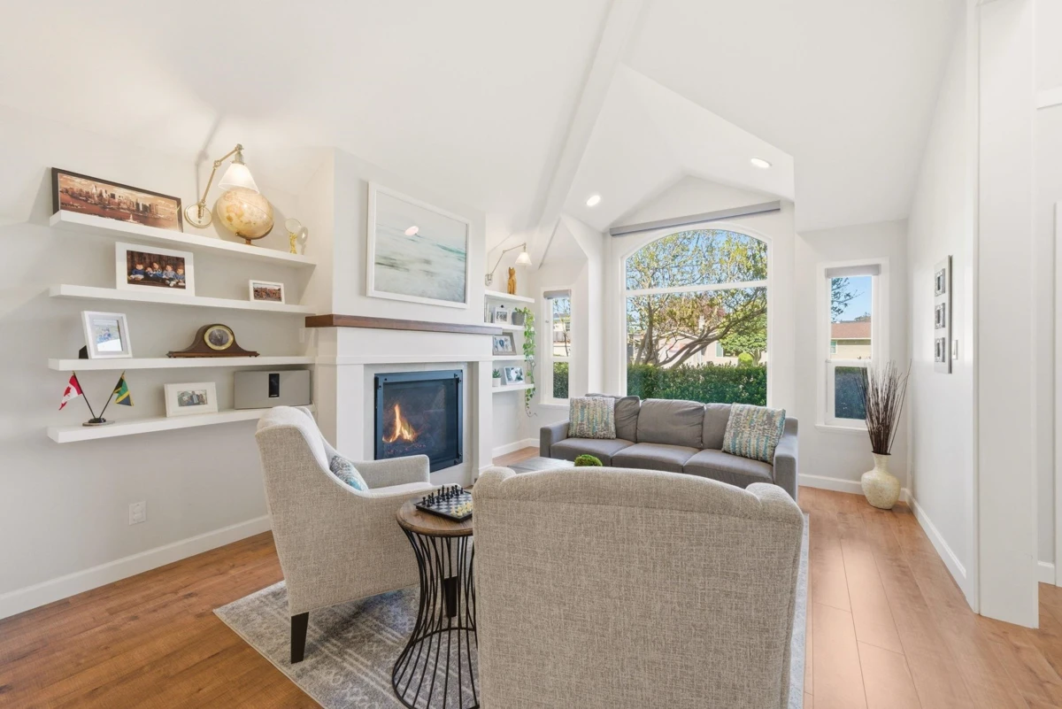 Living Room Photo of 5288 Central Avenue, Delta, BC