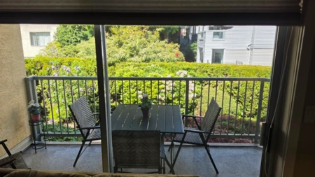 Hot Tub / Spa Photo of 205 1459 Blackwood Street, White Rock, BC