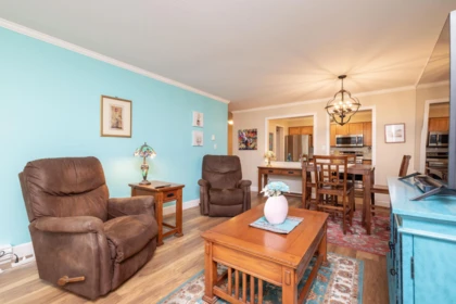 Office / Den Photo of 205 1459 Blackwood Street, White Rock, BC