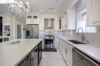 Kitchen Island Photo of 7759 Wedgewood Street, Burnaby, BC