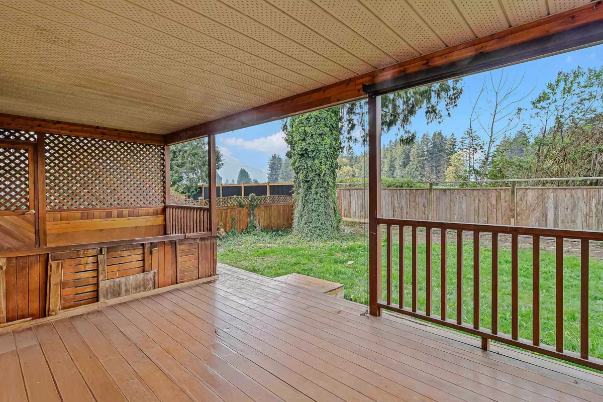 Dining Area Photo of 44650 Cumberland Avenue, Chilliwack, BC