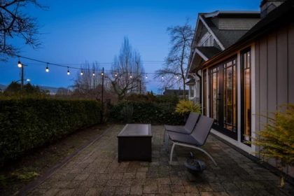 Backyard Photo of 3814 W 11 Avenue, Vancouver, BC