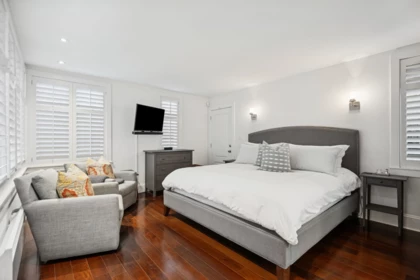 Powder Room Photo of 3814 W 11 Avenue, Vancouver, BC