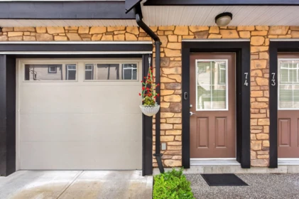 74 6299 144 Street, Surrey, BC, Surrey — Townhouse for sale