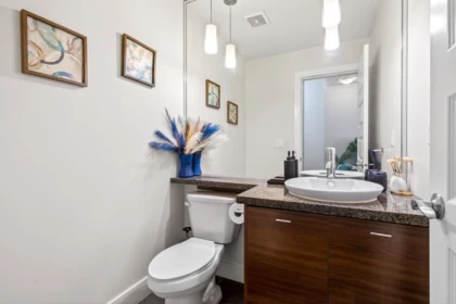 Primary Bathroom Photo of 74 6299 144 Street, Surrey, BC