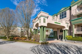 402 13870 70 Avenue, Surrey, BC