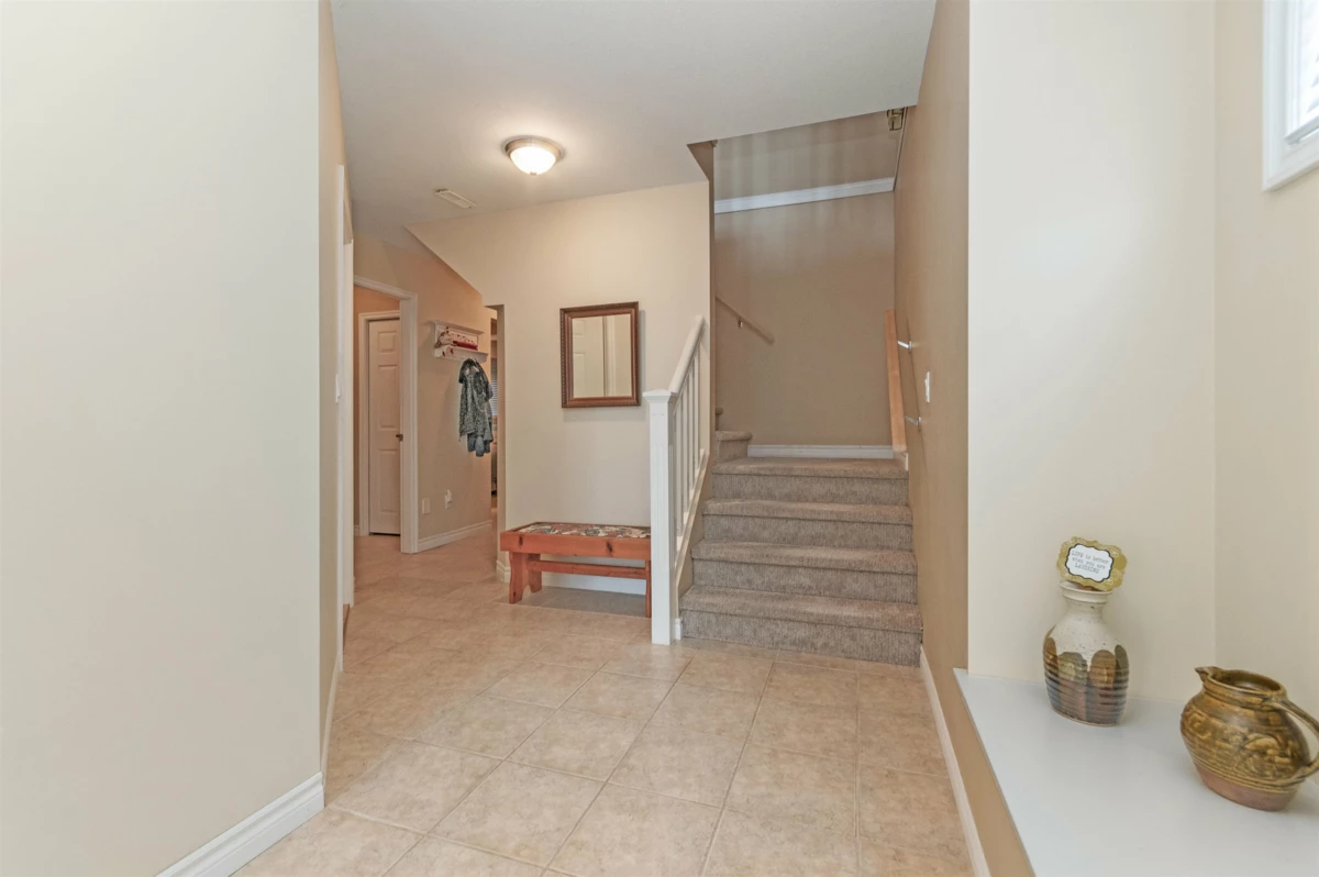 Living Room Photo of 62 8590 Sunrise Drive, Chilliwack, BC