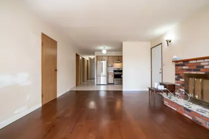 Mudroom Photo of 4332 Victoria Drive, Vancouver, BC