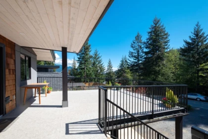 Backyard Photo of 897 Rivendell Drive, Bowen Island, BC