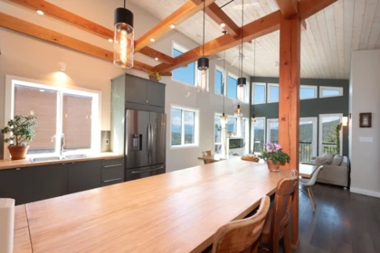 897 Rivendell Drive, Bowen Island, BC, Bowen Island — Single Family Residence for sale