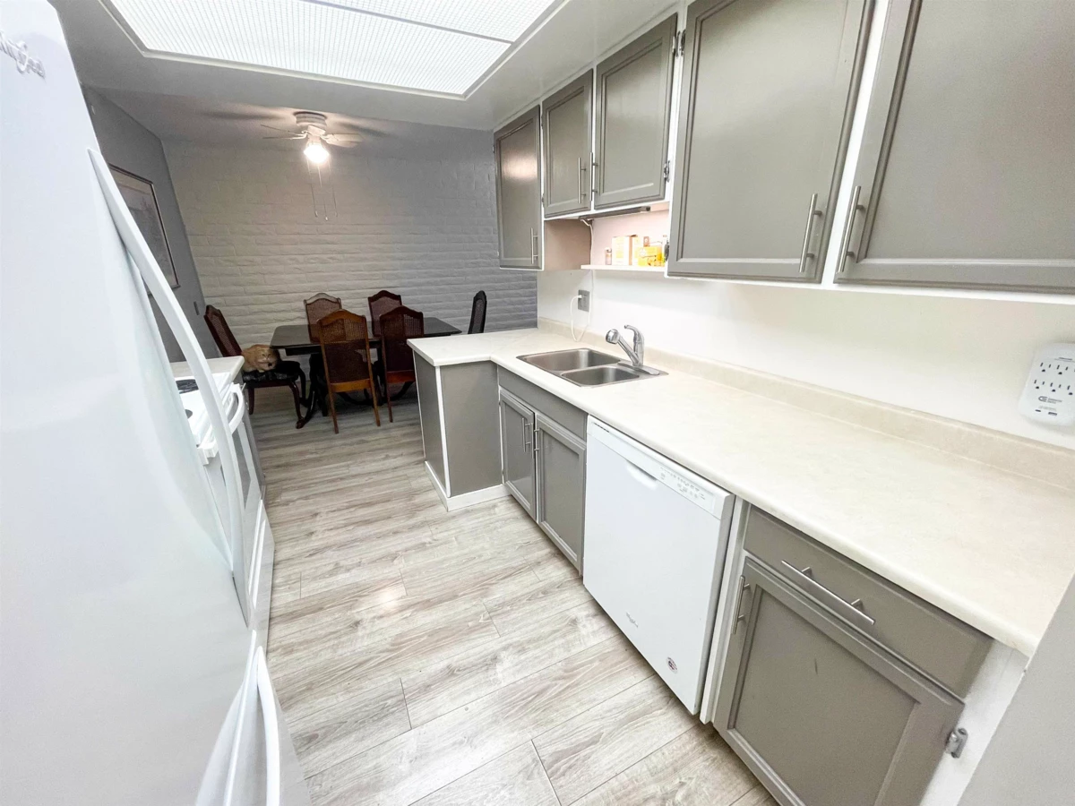 Family Room Photo of 205 1351 Martin Street, White Rock, BC