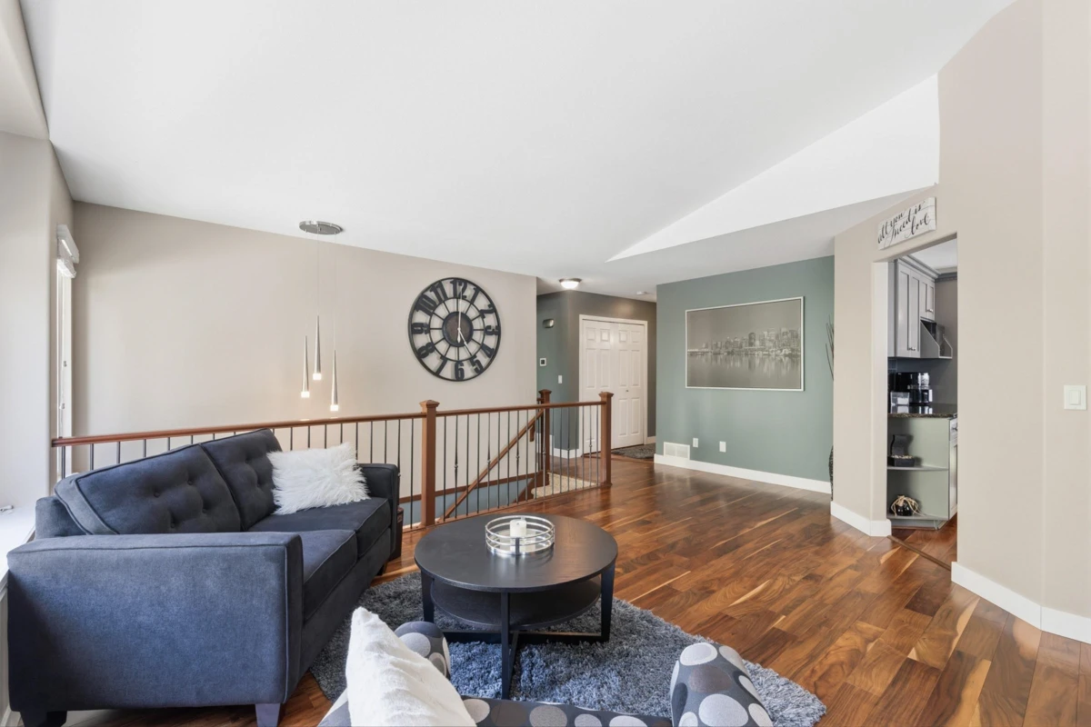 Dining Area Photo of 11377 Creekside Street, Maple Ridge, BC