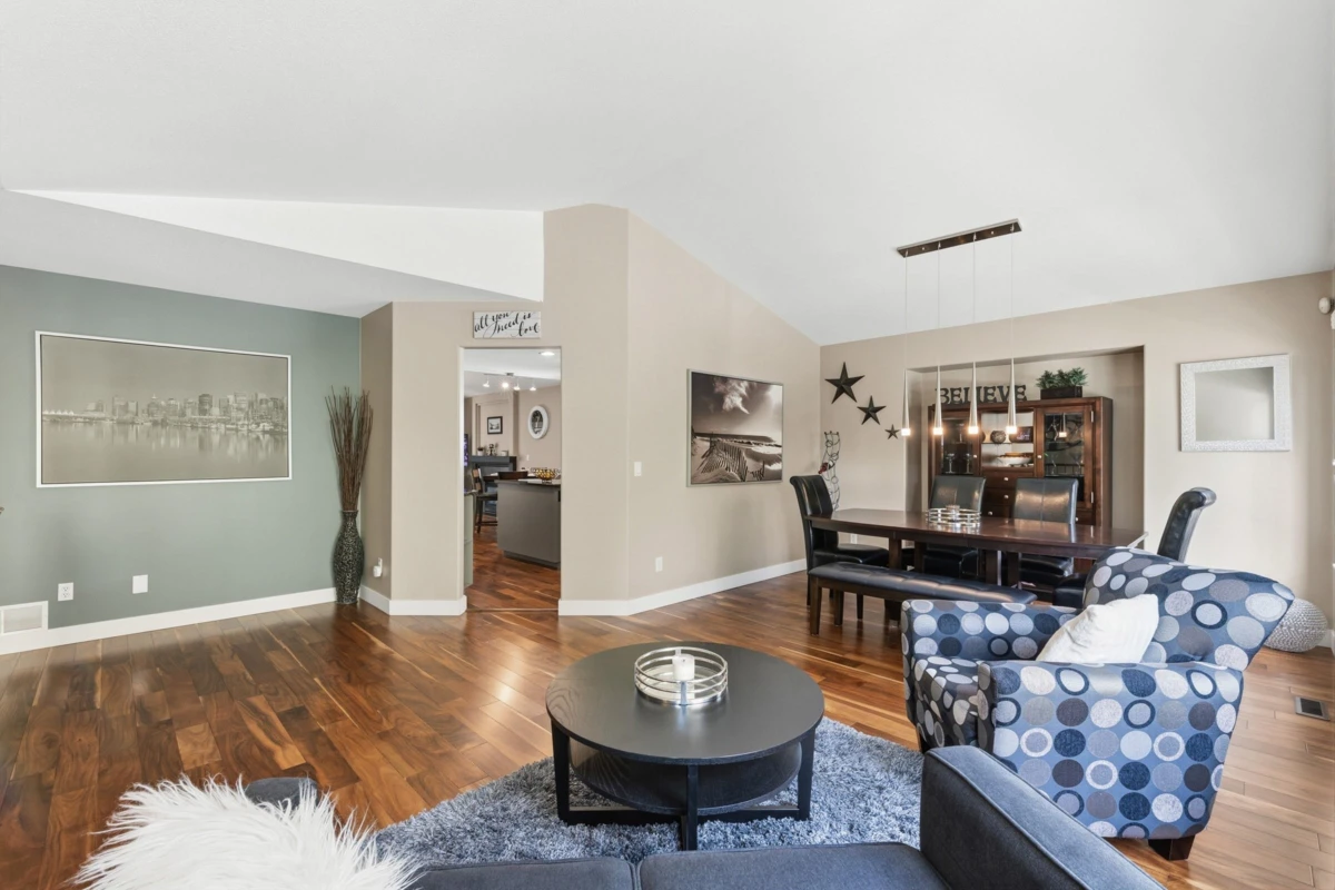 Family Room Photo of 11377 Creekside Street, Maple Ridge, BC