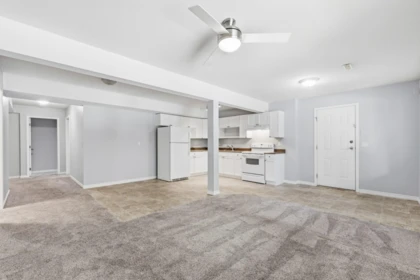 Laundry Room Photo of 11377 Creekside Street, Maple Ridge, BC