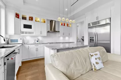 Loft / Bonus Room Photo of 4555 W 9th Avenue, Vancouver, BC