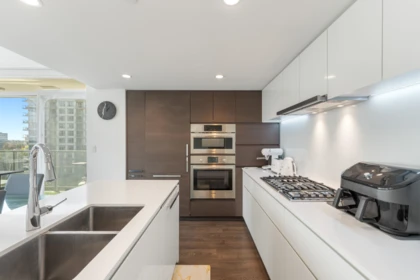 Breakfast Nook Photo of 703 5508 Hollybridge Way, Richmond, BC