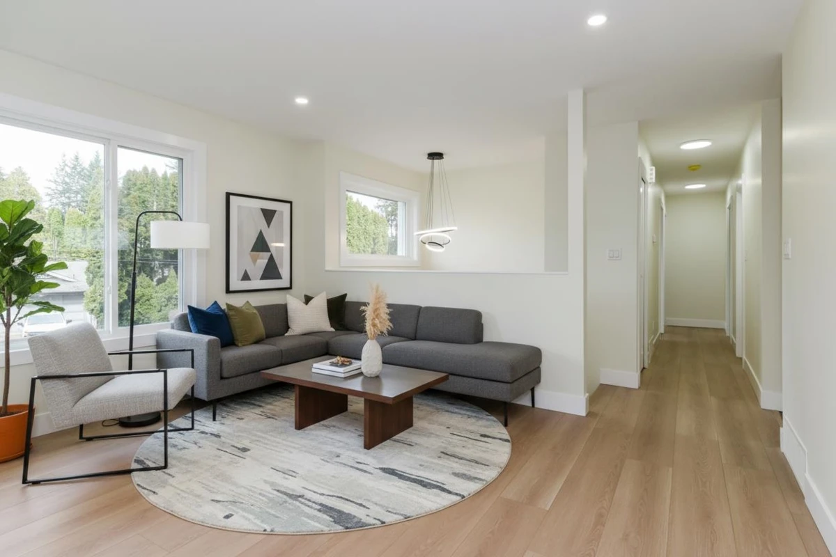 Dining Area Photo of 34630 Immel Street, Abbotsford, BC