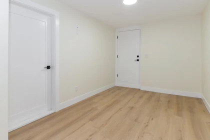 Powder Room Photo of 34630 Immel Street, Abbotsford, BC