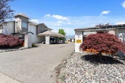 Hot Tub / Spa Photo of 35 45435 Knight Road, Chilliwack, BC