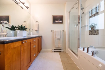 Laundry Room Photo of 32 15237 36 Avenue, Surrey, BC
