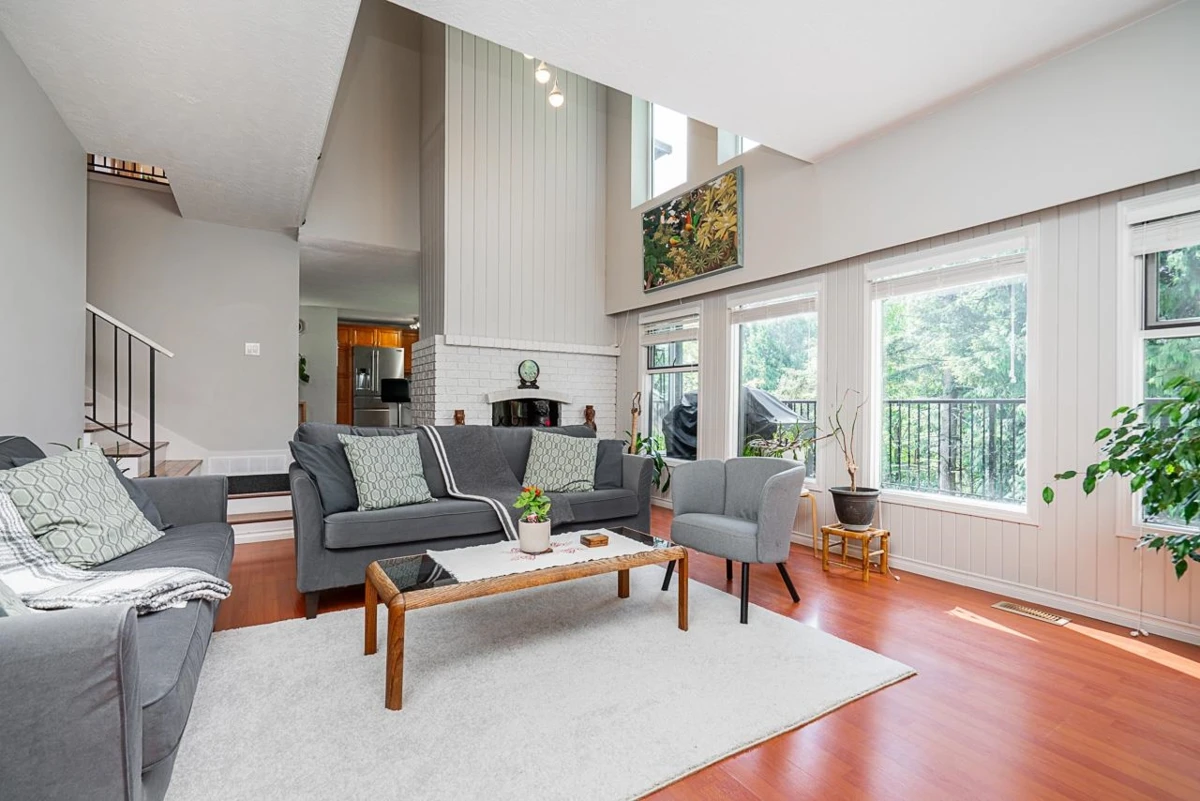 Dining Area Photo of 32604 Best Avenue, Mission, BC