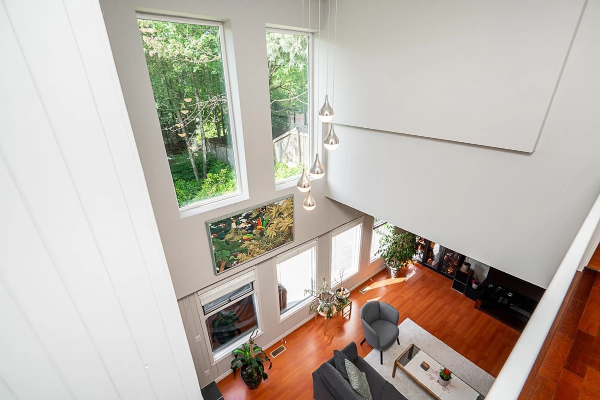 Living Room Photo of 32604 Best Avenue, Mission, BC