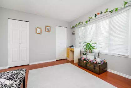 Mudroom Photo of 32604 Best Avenue, Mission, BC
