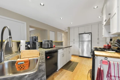 Kitchen Island Photo of 412 Wood Dale Drive, Mayne Island, BC