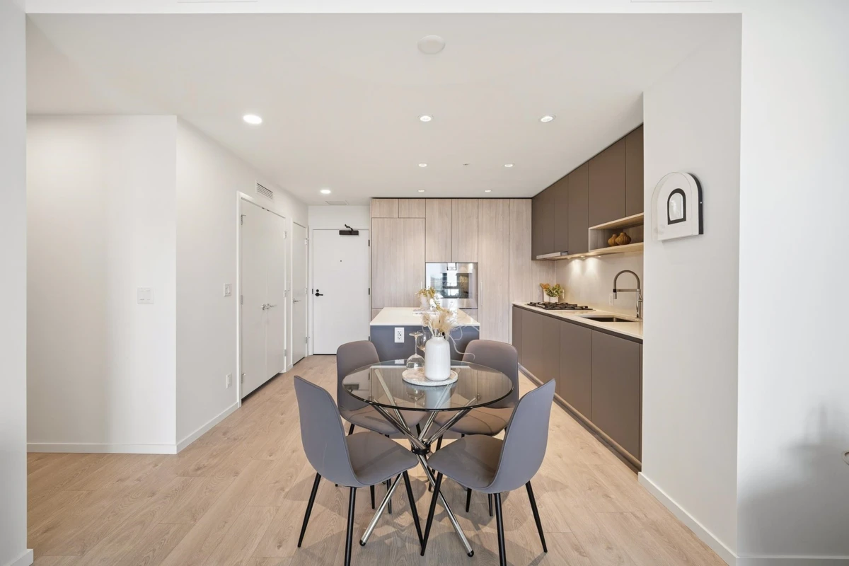 Family Room Photo of 804 6200 Minoru Boulevard, Richmond, BC