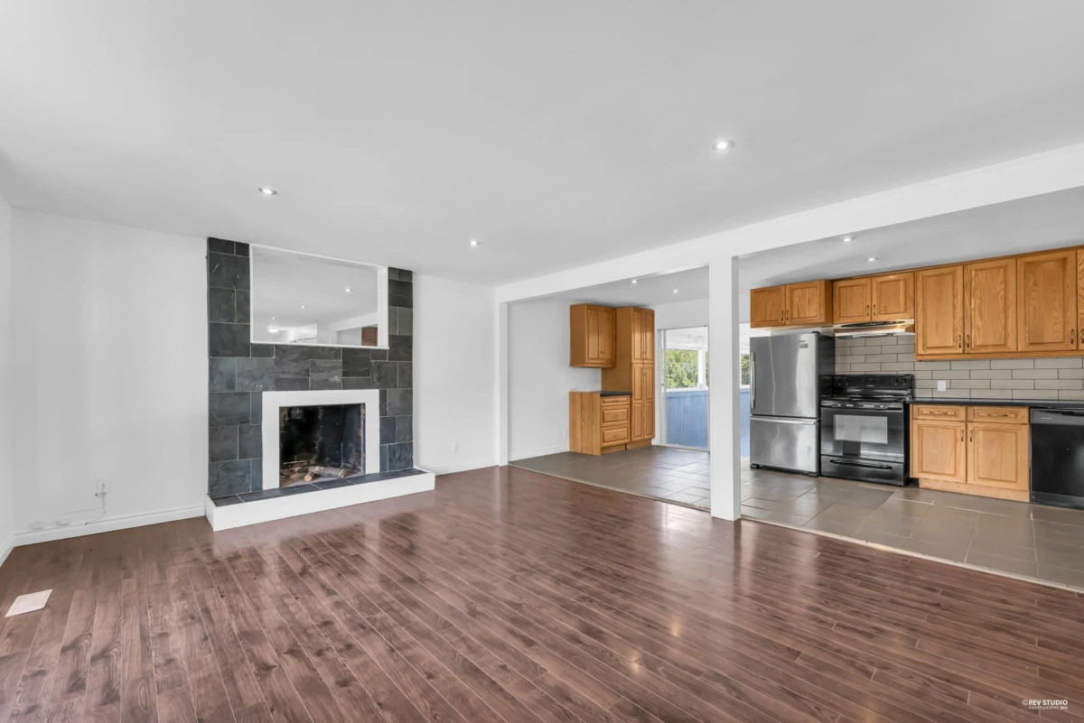 Dining Area Photo of 26747 32 Avenue, Langley, BC