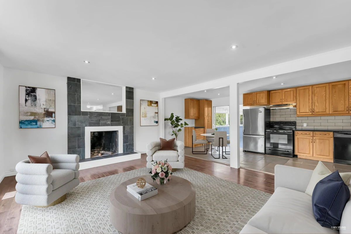Family Room Photo of 26747 32 Avenue, Langley, BC