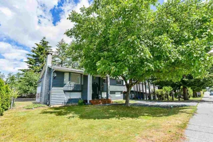 Outdoor Kitchen Photo of 26747 32 Avenue, Langley, BC