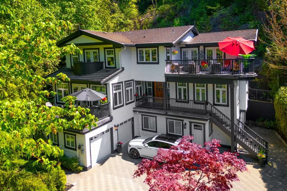 Exterior Rear Photo of 5671 Westport Road, West Vancouver, BC