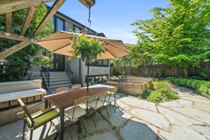 Outdoor Kitchen Photo of 125 W 39th Avenue, Vancouver, BC