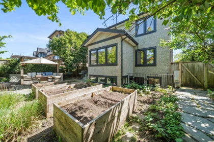Street View Photo of 125 W 39th Avenue, Vancouver, BC