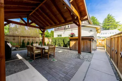 Garden / Landscaping Photo of 903 Walls Avenue, Coquitlam, BC