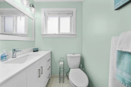 Guest Bathroom Photo of 149/152 8400 Shook Road, Mission, BC
