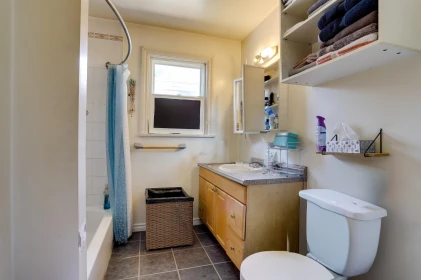 Pantry Photo of 936 Nanaimo Street, Vancouver, BC