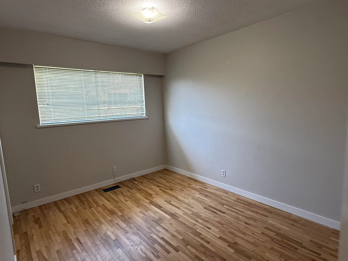 Family Room Photo of 3466 E 2nd Avenue, Vancouver, BC