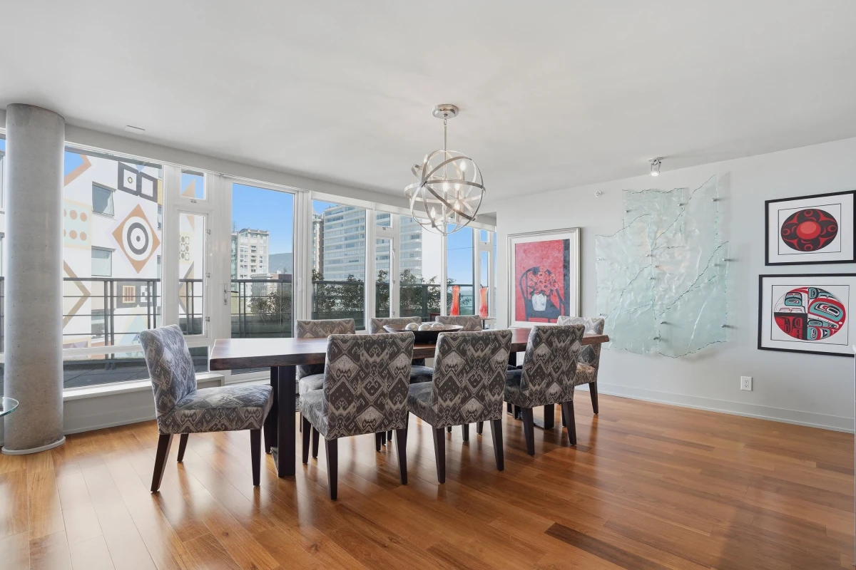 Living Room Photo of 701 1762 Davie Street, Vancouver, BC