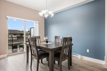 Kitchen Photo of 24 34230 Elmwood Drive, Abbotsford, BC