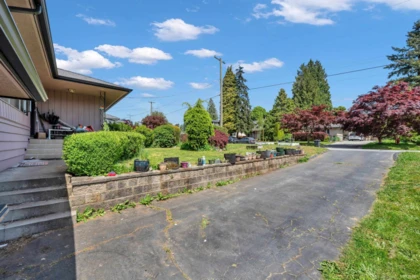 Front Yard Photo of 959 Caithness Crescent, Port Moody, BC