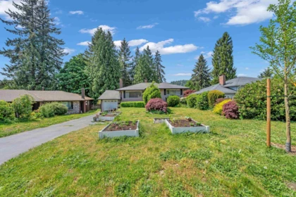 Swimming Pool Photo of 959 Caithness Crescent, Port Moody, BC