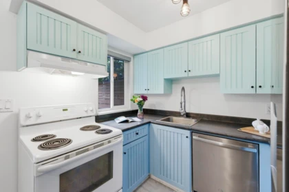 Office / Den Photo of 988 Howie Avenue, Coquitlam, BC
