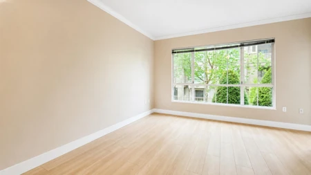 Breakfast Nook Photo of 211 2985 Princess Crescent, Coquitlam, BC