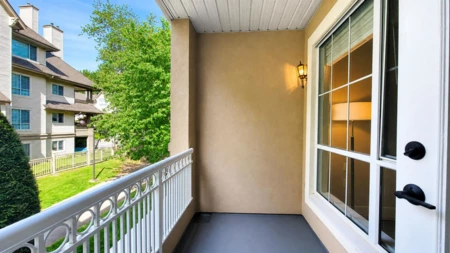 Entry Foyer Photo of 211 2985 Princess Crescent, Coquitlam, BC